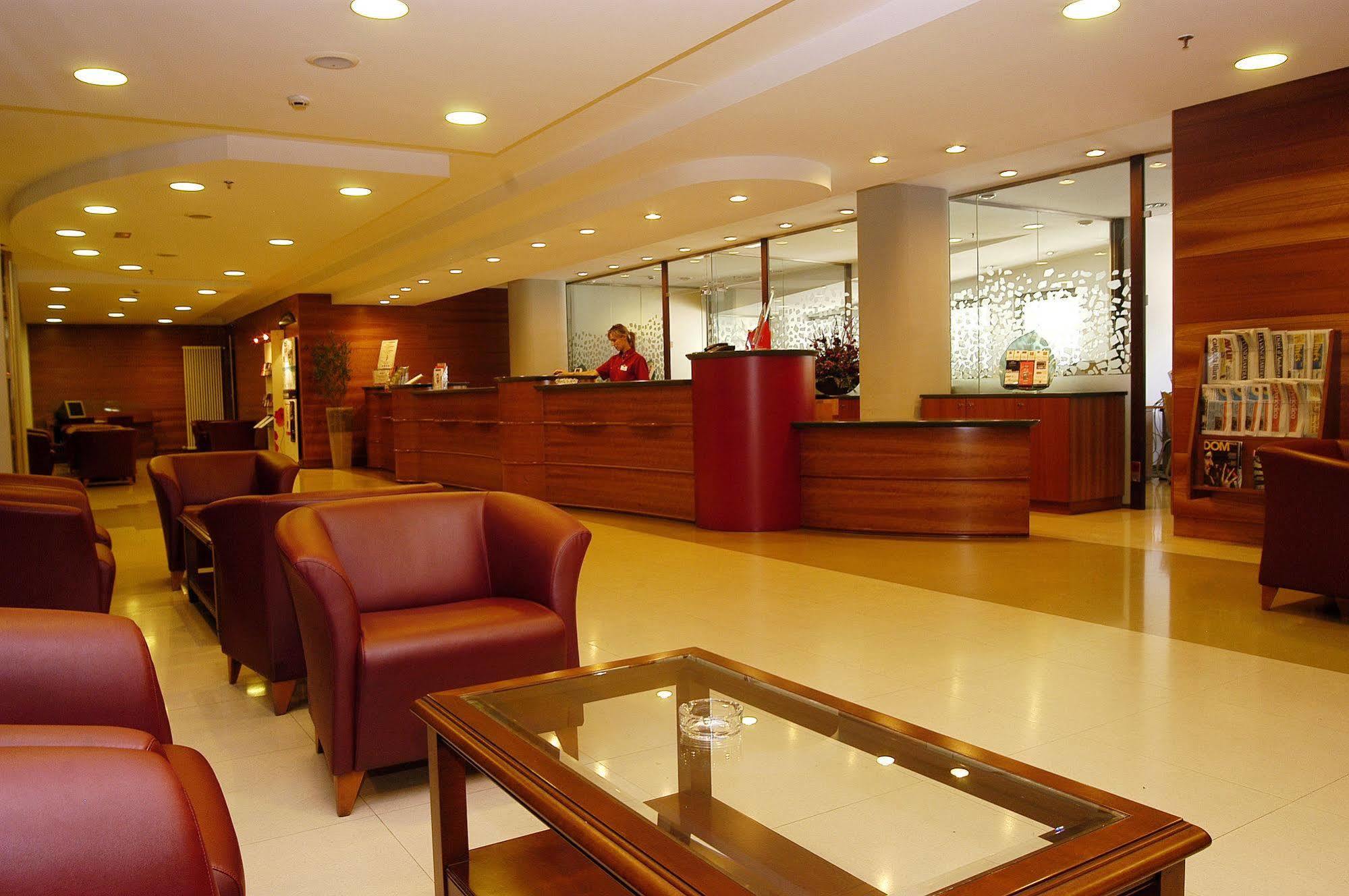 Hotel Tropical Les Escaldes Εξωτερικό φωτογραφία